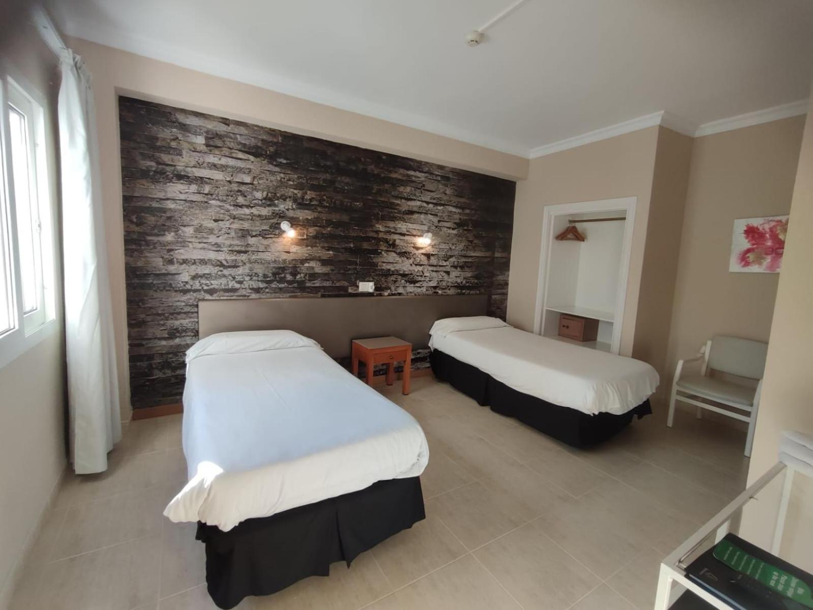 Hostal Mar Del Plata (Adults Only) El Arenal  Extérieur photo